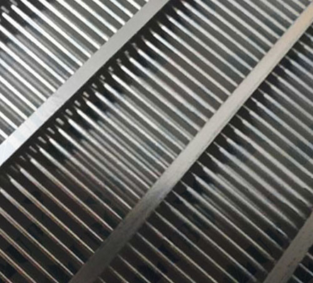Layar Kawat Wedge Rembesan Air Stainless Steel 304 Data yang Disesuaikan